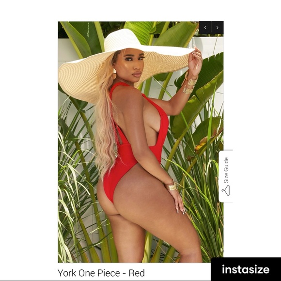 One-piece Bathing suite - Picture 2 of 4